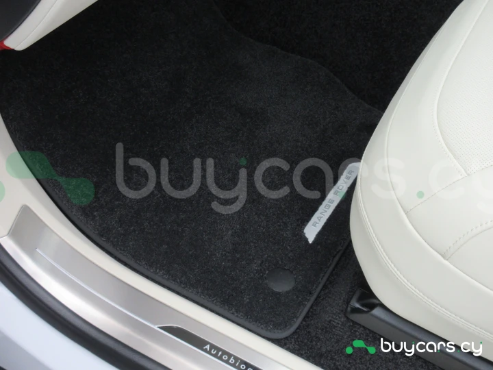 Land Rover Range Rover Белый