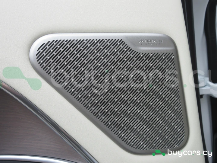 Land Rover Range Rover Белый