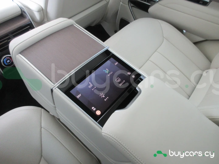 Land Rover Range Rover Белый