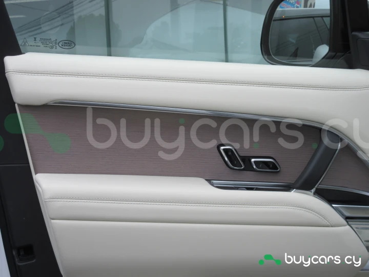 Land Rover Range Rover Белый