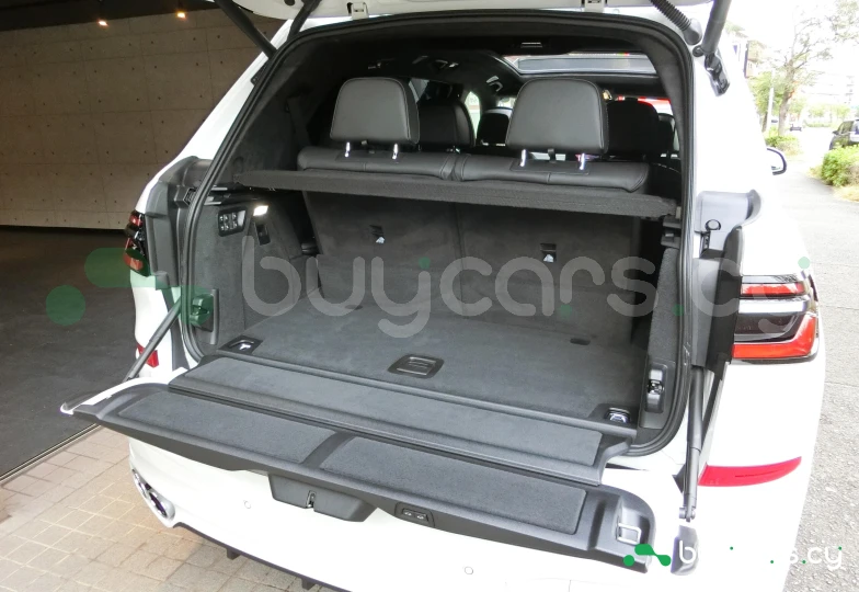 BMW ALPINA XB7 Белый