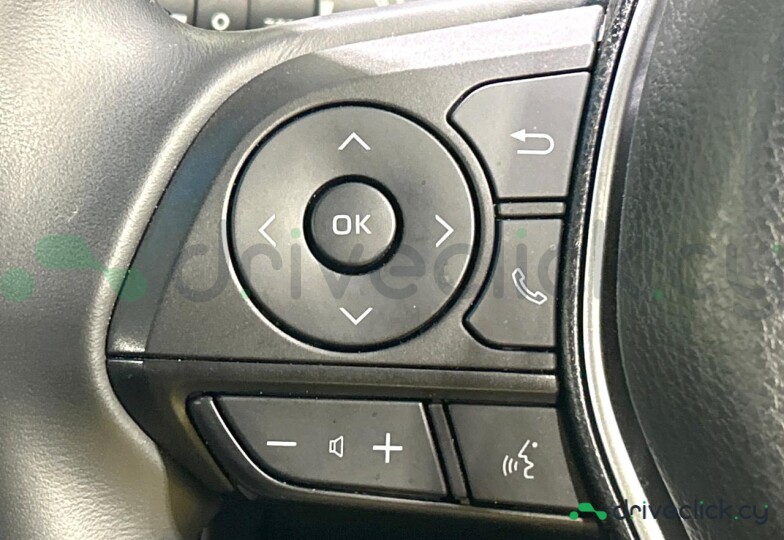 Toyota Harrier Белый