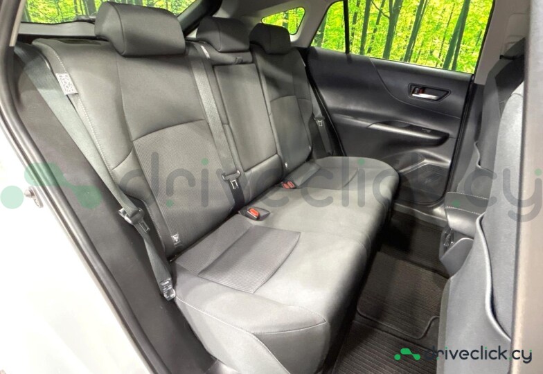 Toyota Harrier Белый