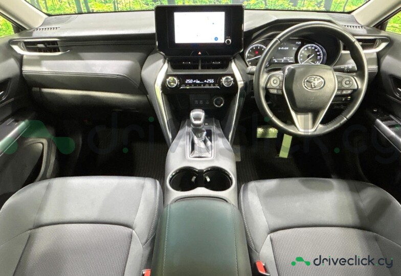 Toyota Harrier Белый