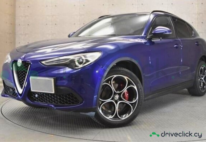 Alfa Romeo Stelvio Синий
