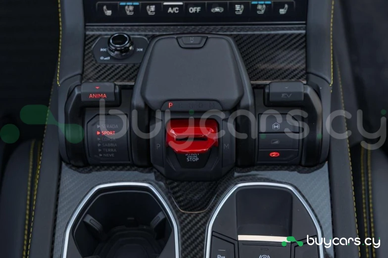 Lamborghini Urus Black