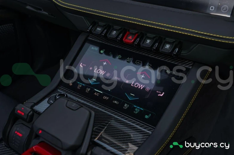 Lamborghini Urus Black