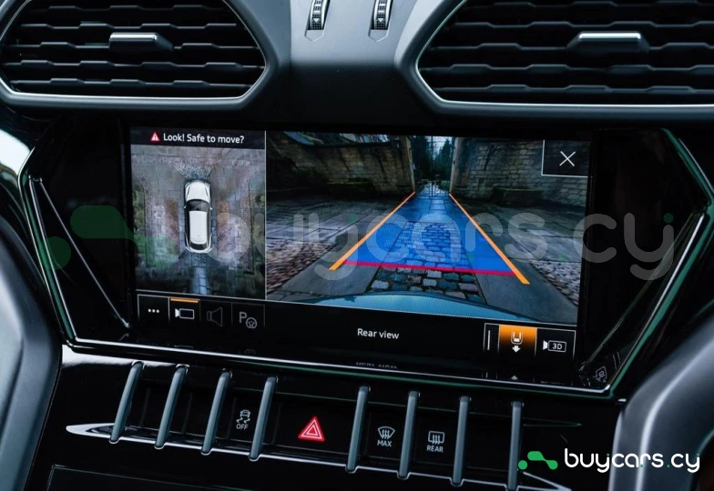 Lamborghini Urus Зеленый