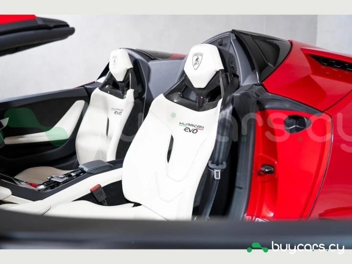 Lamborghini Huracan Red