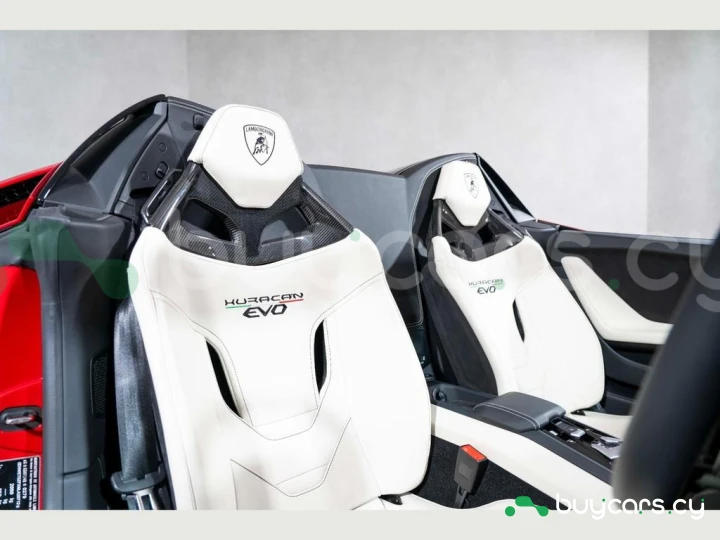 Lamborghini Huracan Red