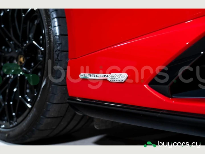 Lamborghini Huracan Red
