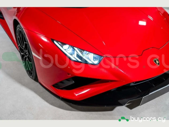 Lamborghini Huracan Red
