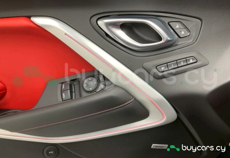 Chevrolet Camaro Black