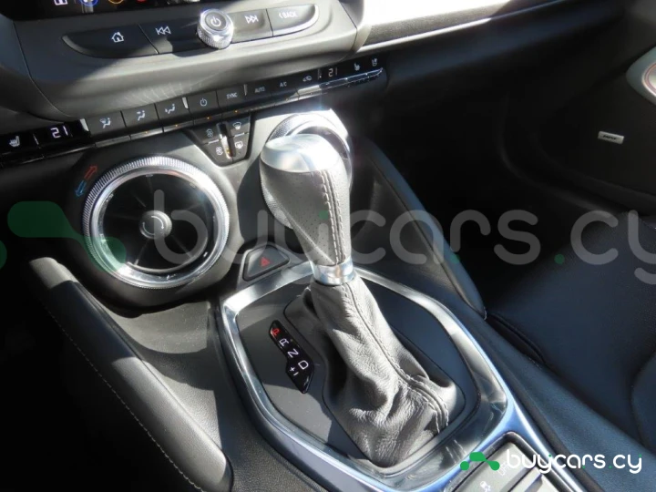 Chevrolet Camaro Red