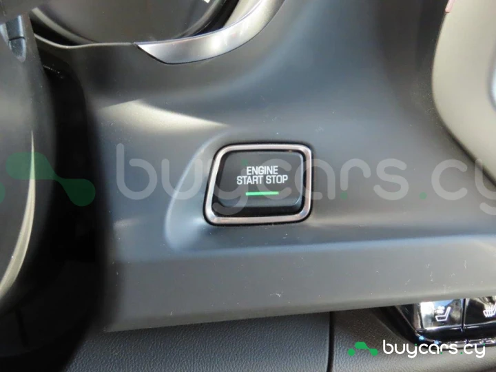 Chevrolet Camaro Red