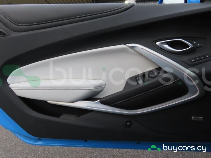 Chevrolet Camaro Blue