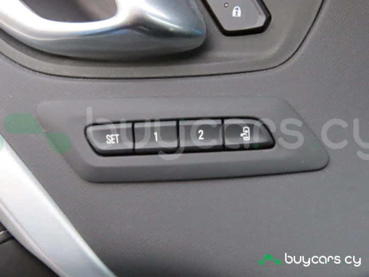 Chevrolet Camaro Blue