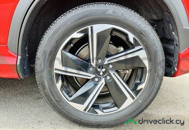 Mitsubishi Eclipse Cross Red