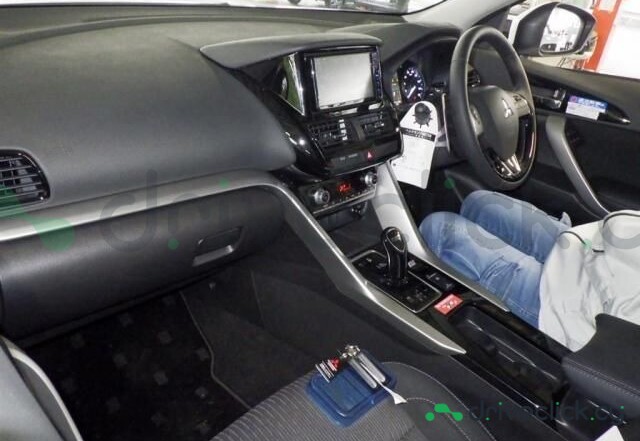 Mitsubishi Eclipse Cross Белый