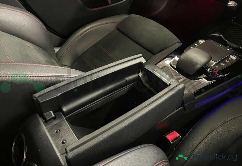 Mercedes CLA-class Белый