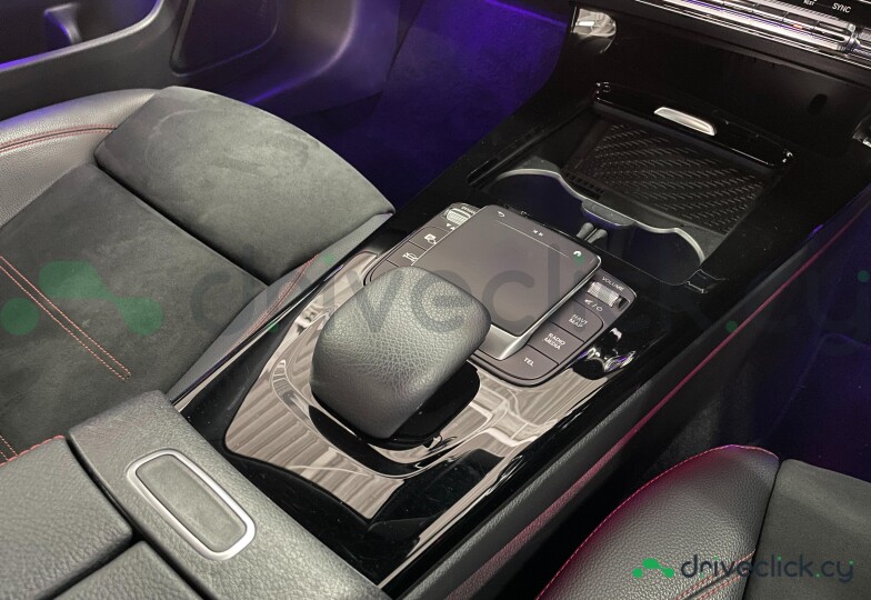 Mercedes CLA-class Белый