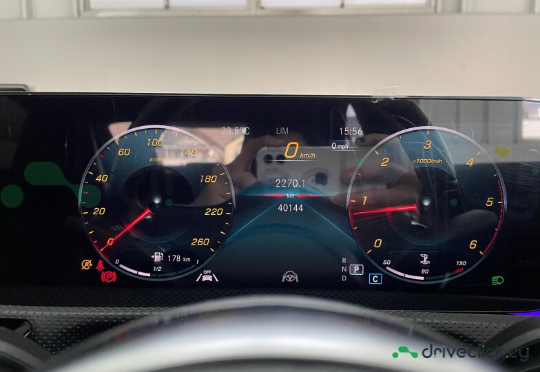 Mercedes CLA-class Белый