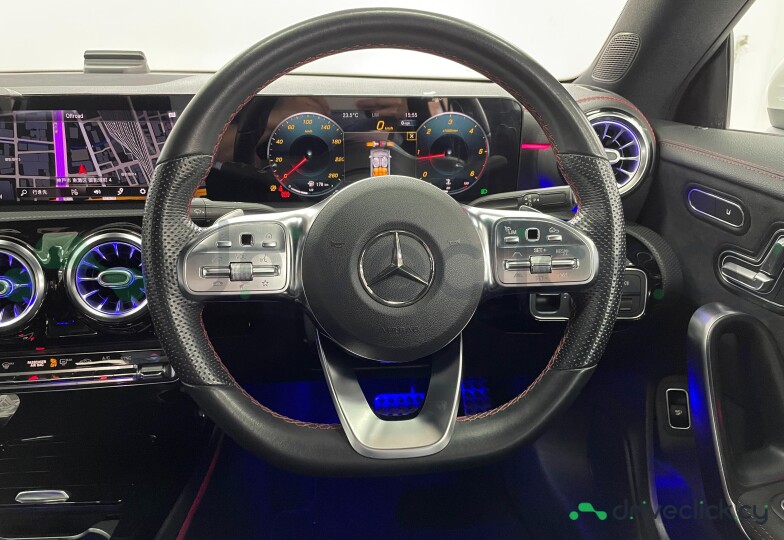 Mercedes CLA-class Белый