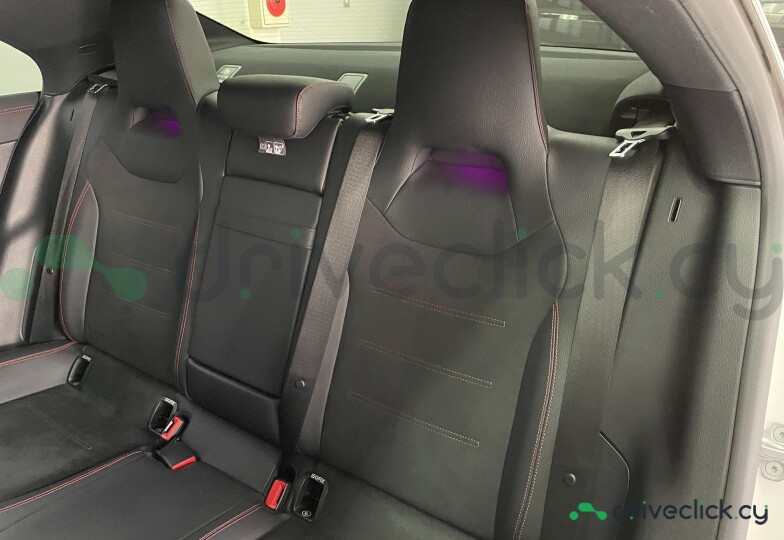 Mercedes CLA-class Белый