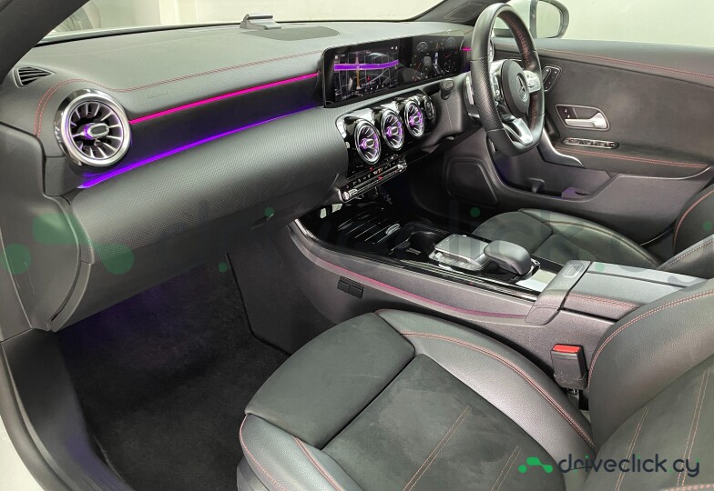 Mercedes CLA-class Белый