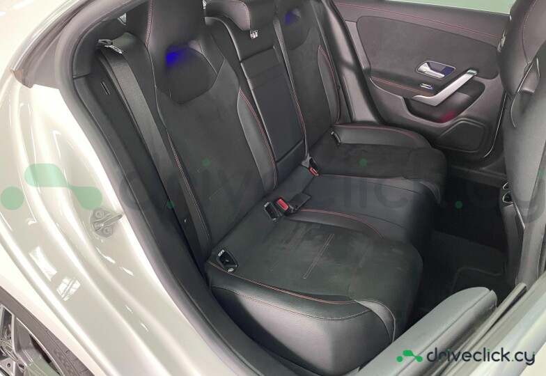 Mercedes CLA-class Белый
