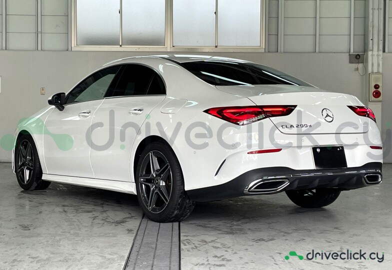 Mercedes CLA-class Белый