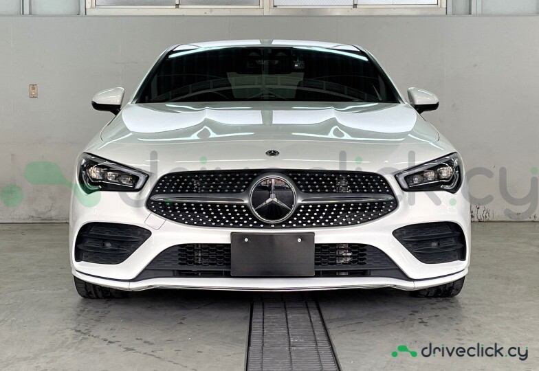 Mercedes CLA-class Белый