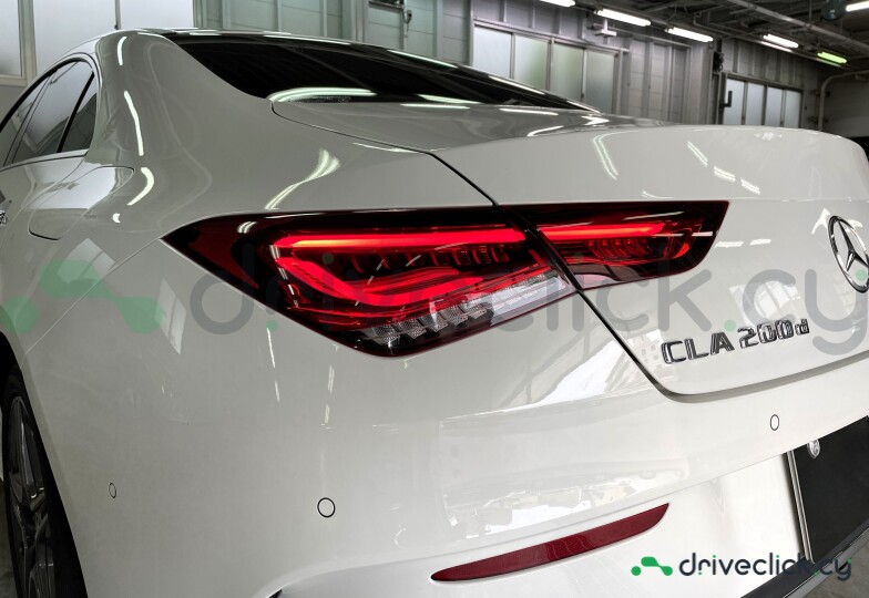 Mercedes CLA-class Белый