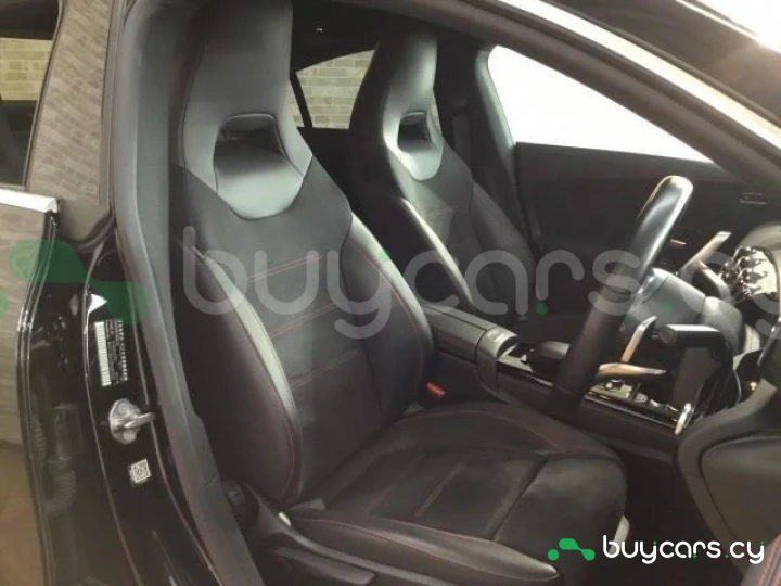 Mercedes CLA-class Черный