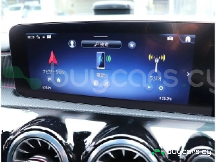 Mercedes CLA-class Белый