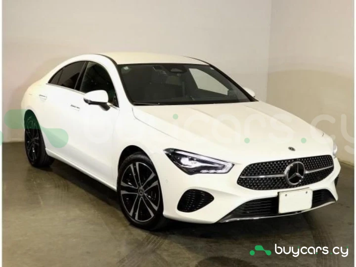 Mercedes CLA-class Белый