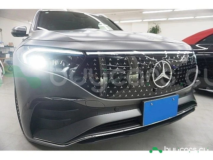Mercedes EQB Grey