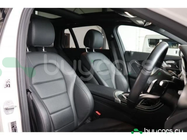 Mercedes C-class White