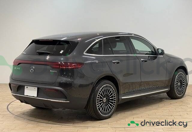 Mercedes EQC Black