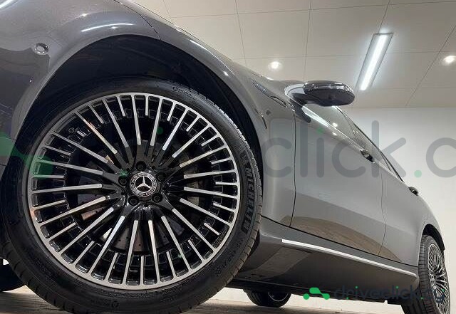 Mercedes EQC Black