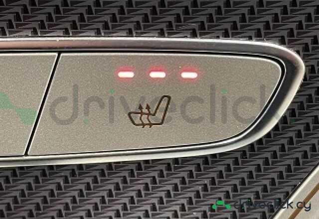 Mercedes EQC Black