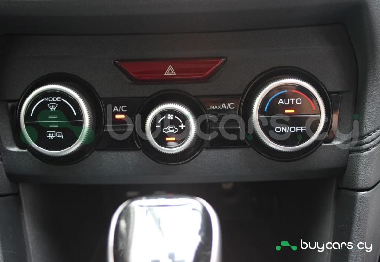 Subaru Impreza Серый