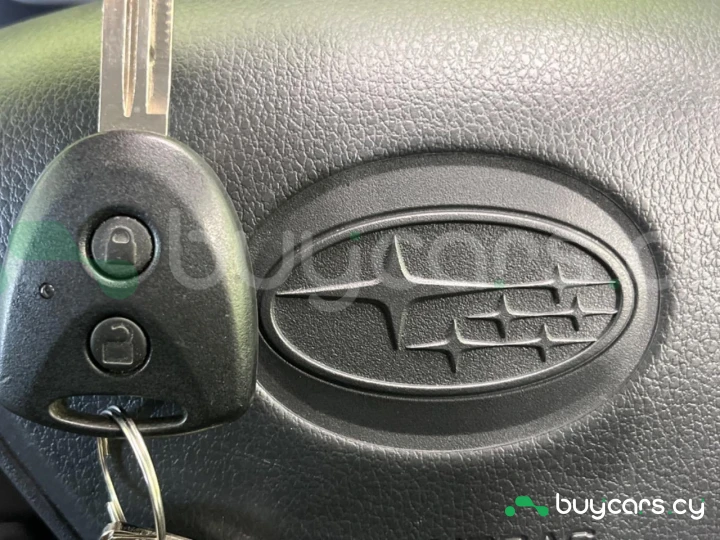 Subaru Pleo plus Серый