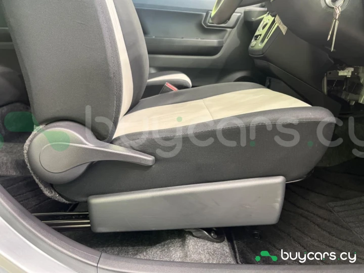 Subaru Pleo plus Серый