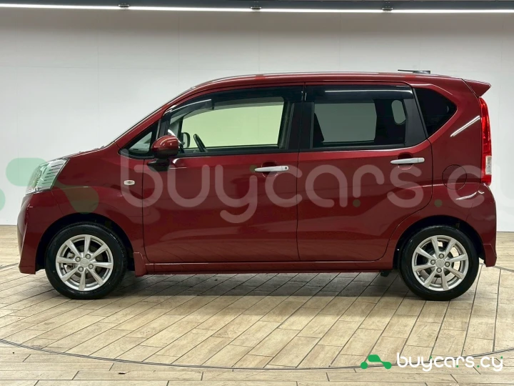 Subaru Stella Красный