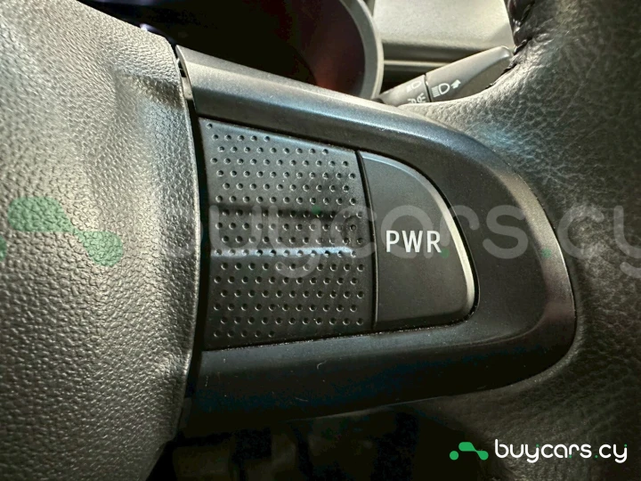 Subaru Stella Красный