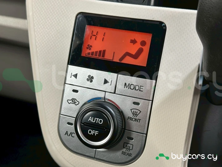 Subaru Stella Красный