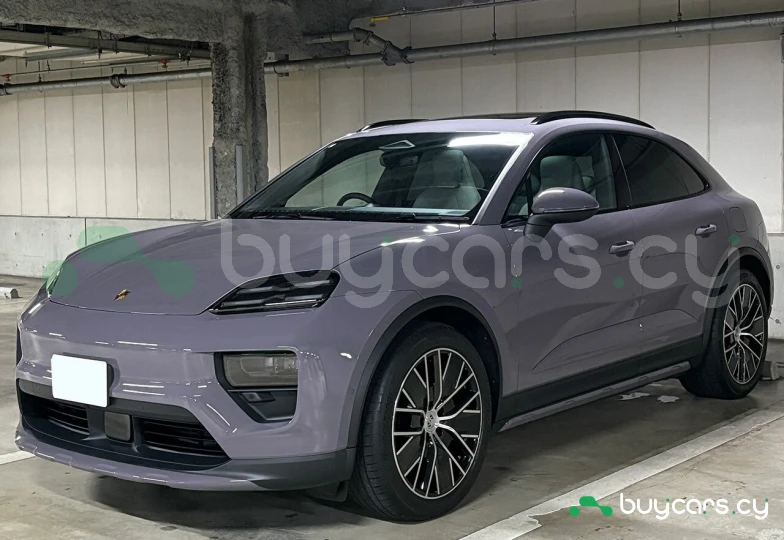 Porsche Macan Фиолетовый