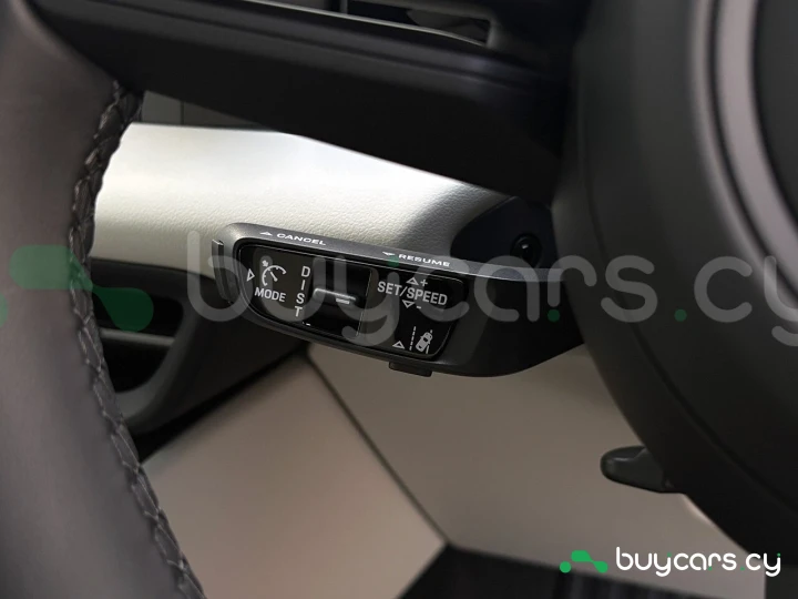 Porsche Macan Фиолетовый