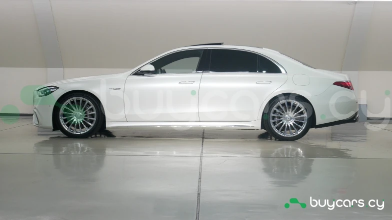 Mercedes S class White